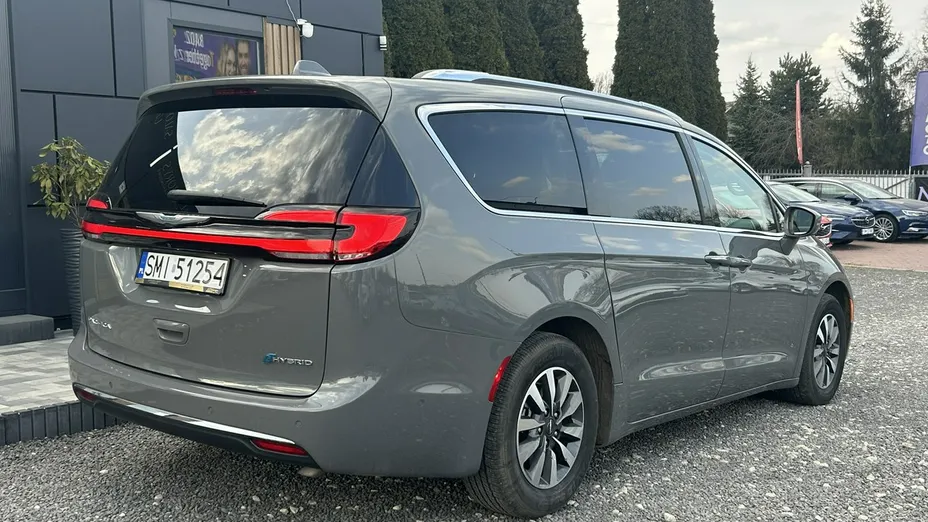 CHRYSLER Pacifica -