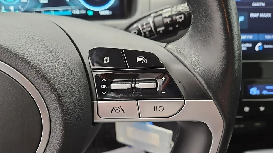 HYUNDAI Tucson -