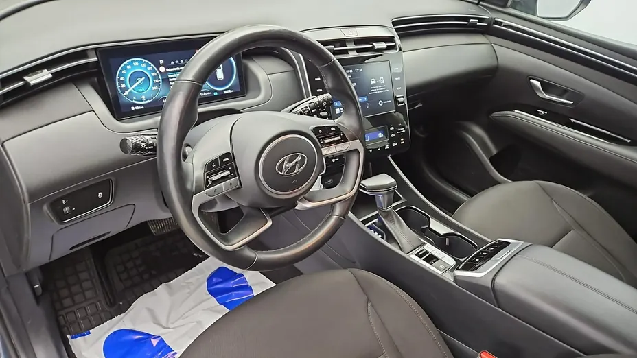 HYUNDAI Tucson -