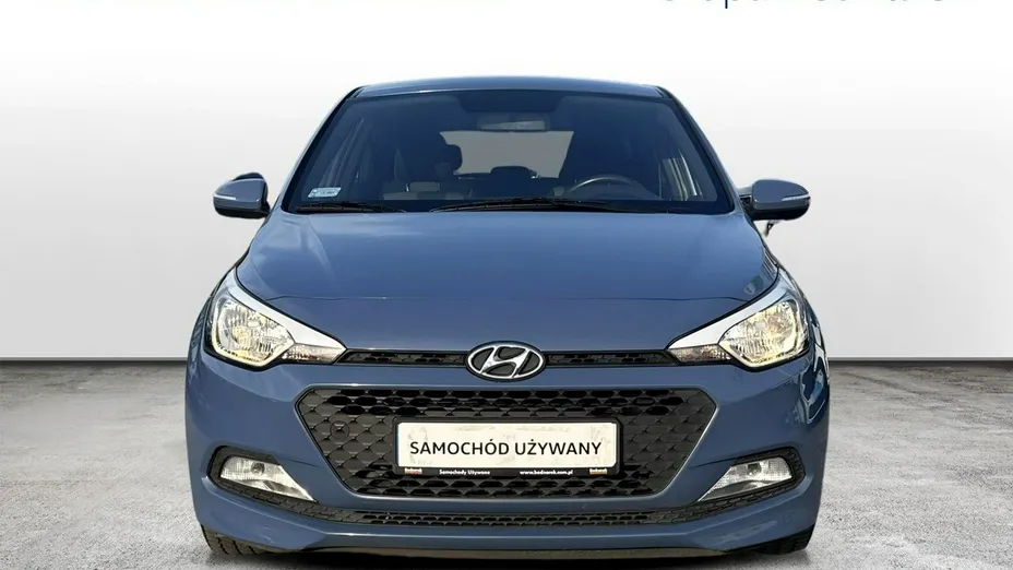 HYUNDAI i20 -