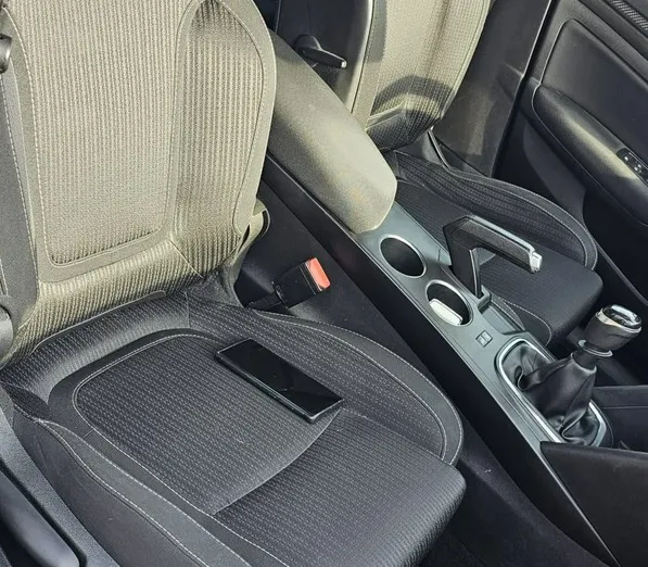 RENAULT Megane -