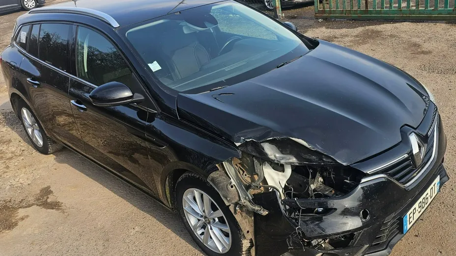 RENAULT Megane -