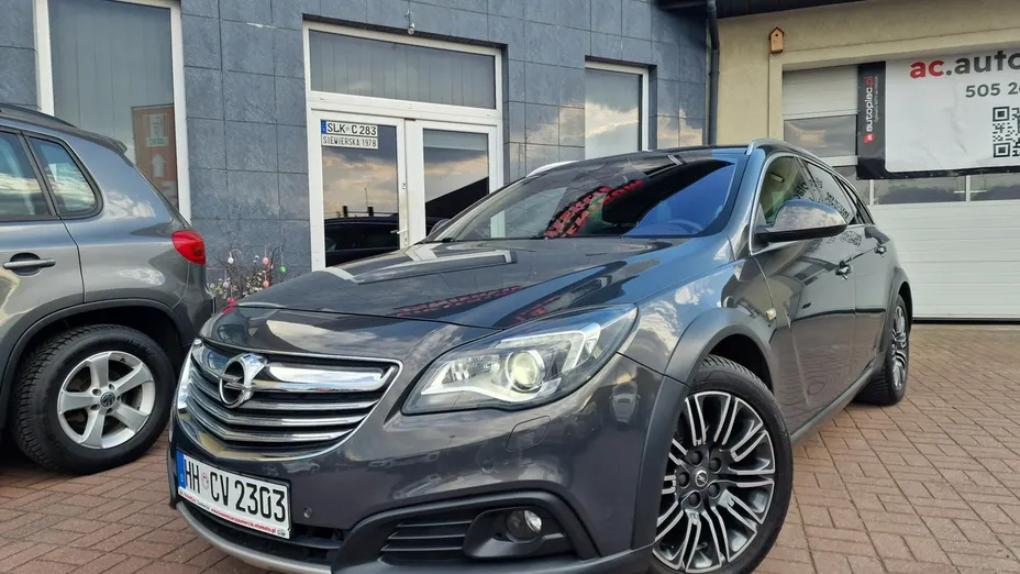 OPEL Insignia -
