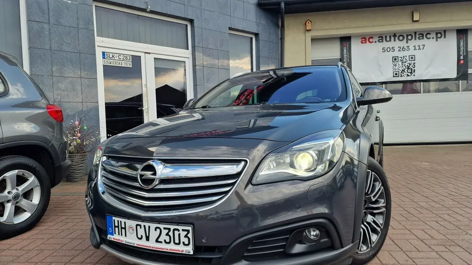 OPEL Insignia -