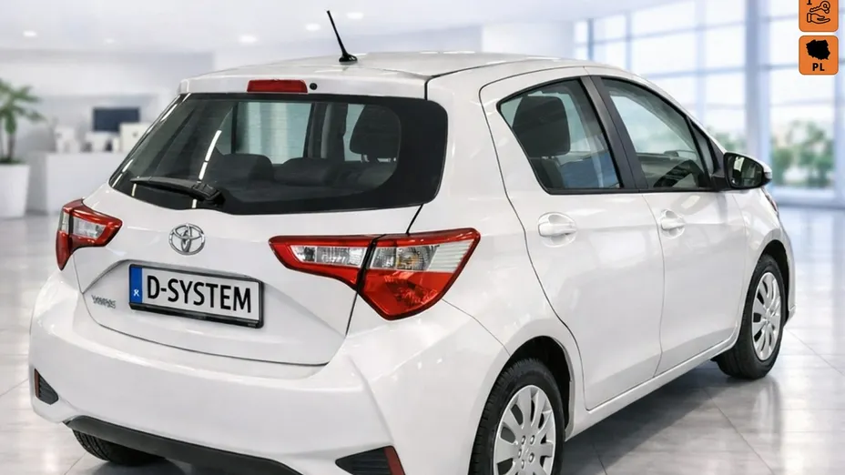 TOYOTA Yaris -