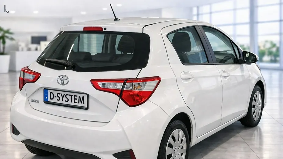 TOYOTA Yaris -
