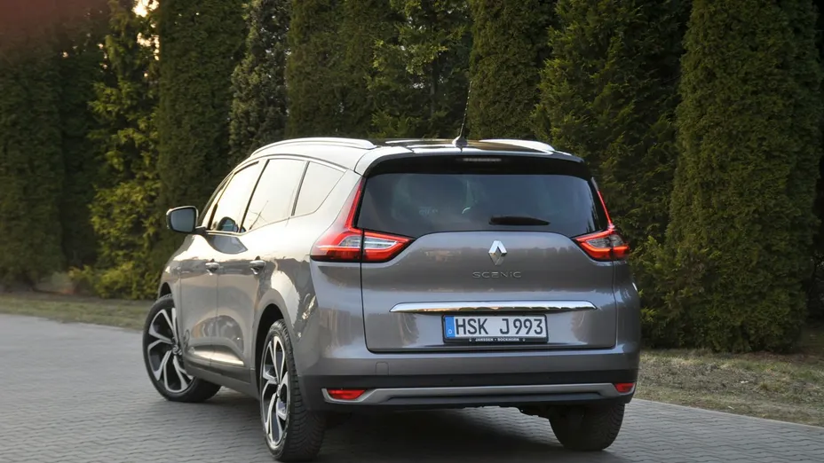 RENAULT Grand Scenic -