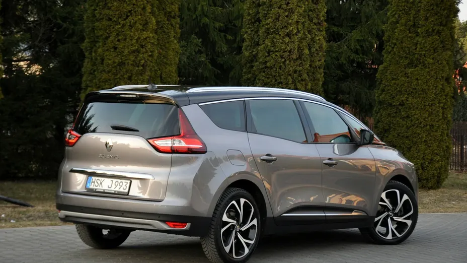 RENAULT Grand Scenic -