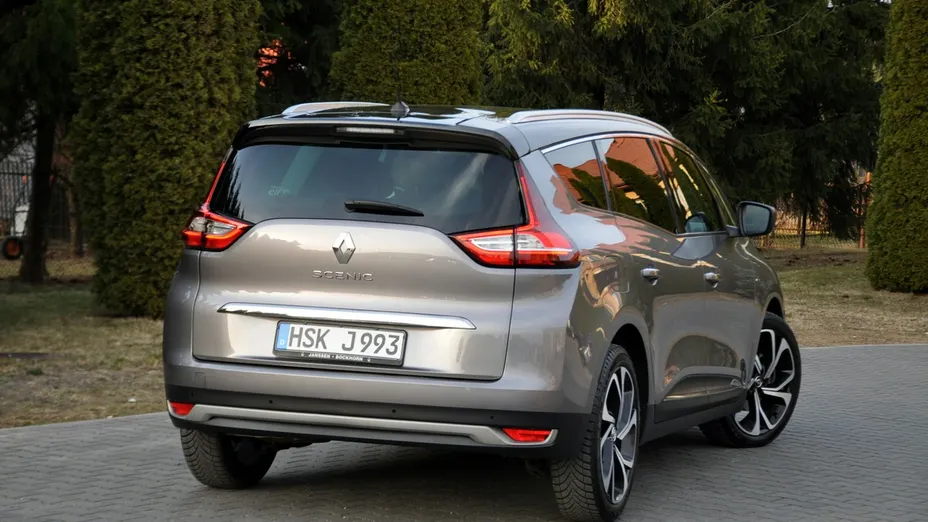 RENAULT Grand Scenic -