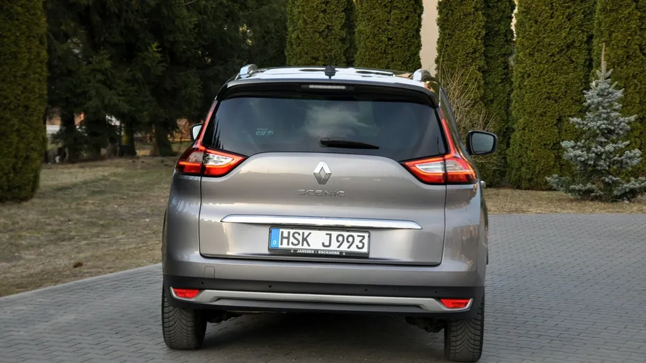RENAULT Grand Scenic -