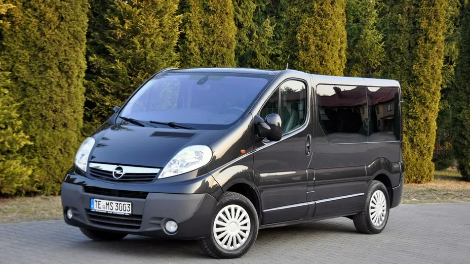 OPEL Vivaro -