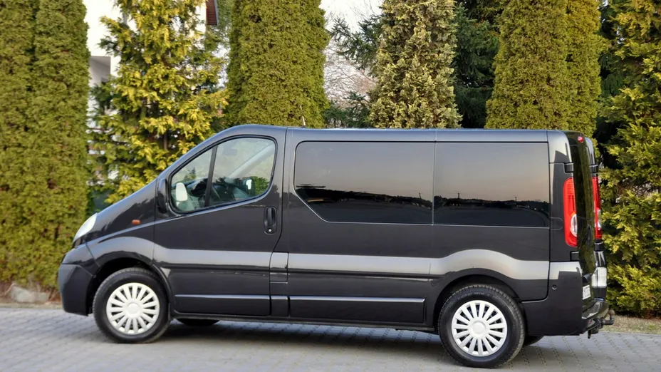 OPEL Vivaro -