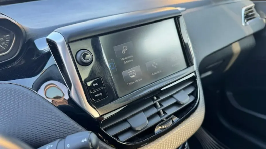 PEUGEOT 2008 -