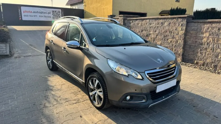 PEUGEOT 2008 -