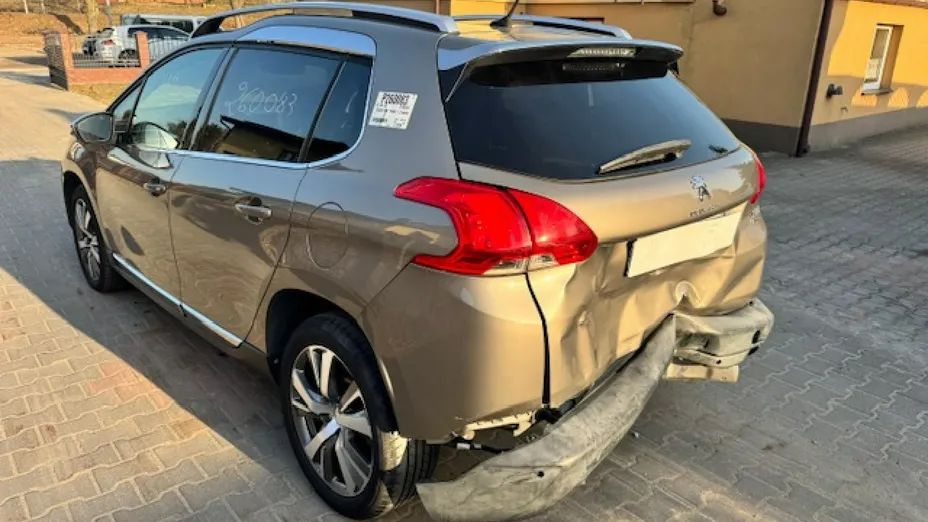 PEUGEOT 2008 -