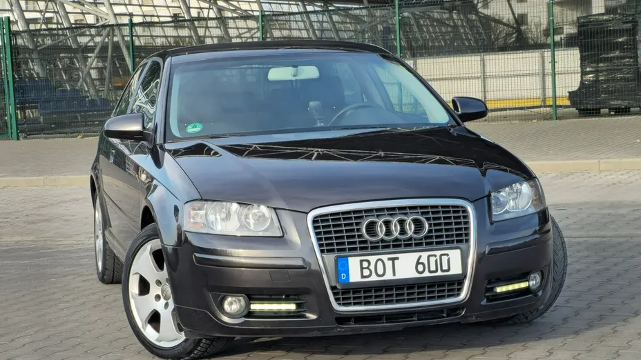 AUDI A3 -