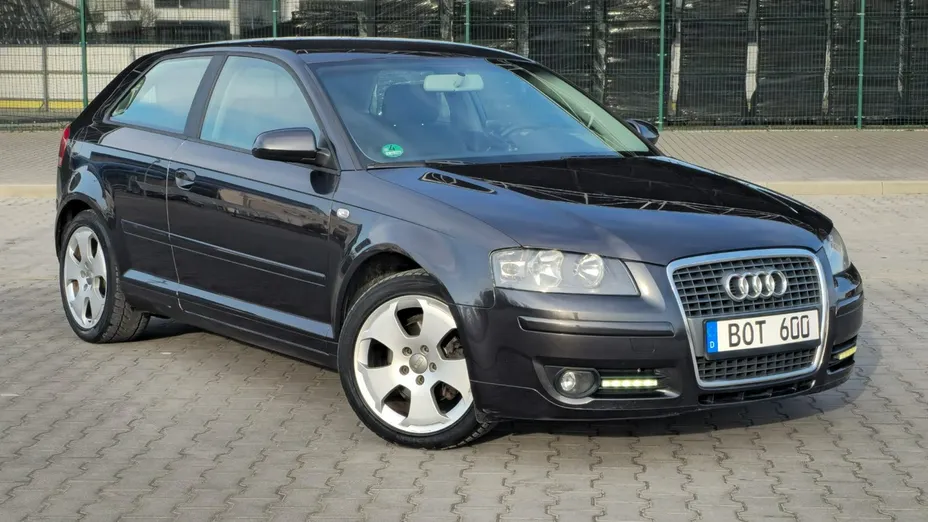 AUDI A3 -