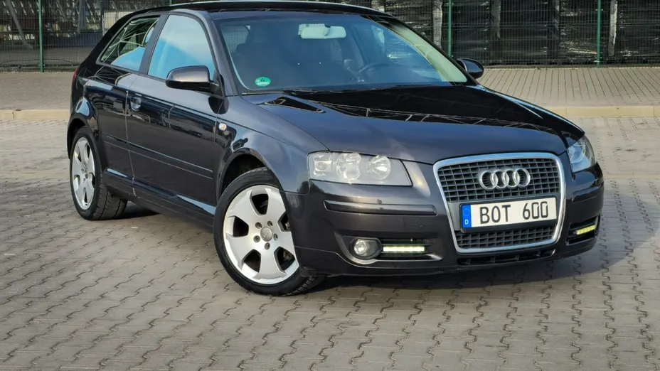 AUDI A3 -
