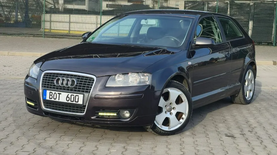 AUDI A3 -