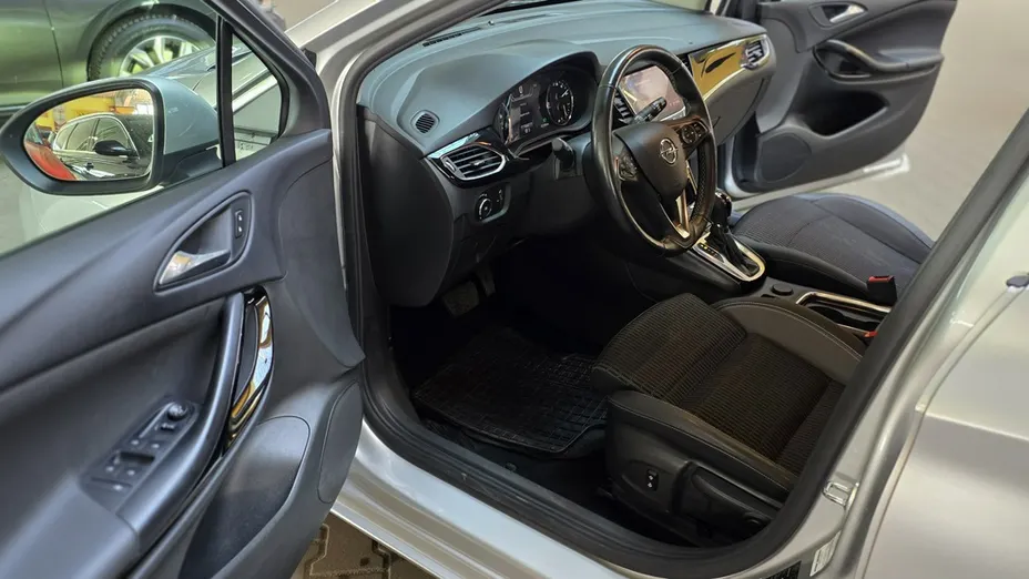 OPEL Astra -