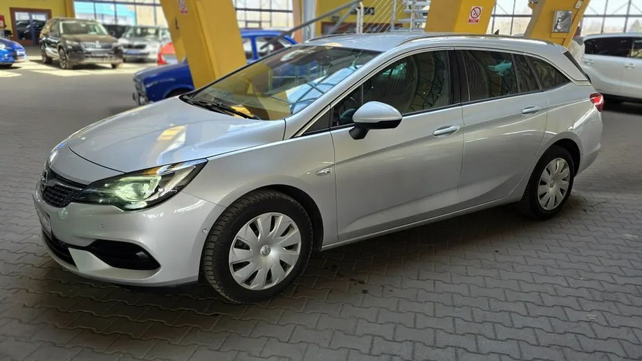 OPEL Astra -