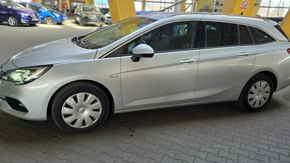 OPEL Astra -