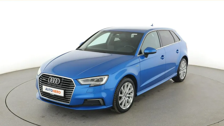 AUDI A3 -