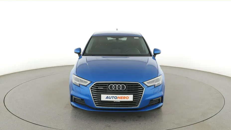 AUDI A3 -