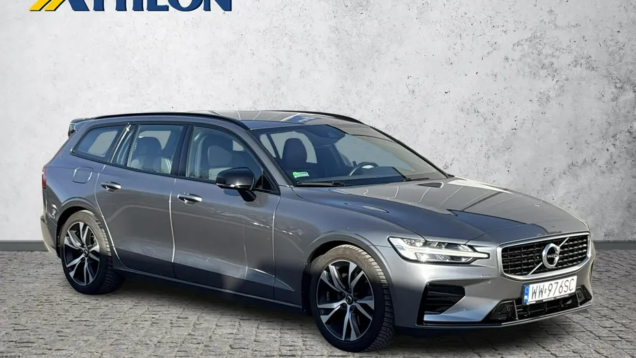 VOLVO V60 -