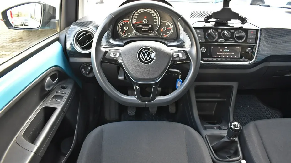 VOLKSWAGEN up! -