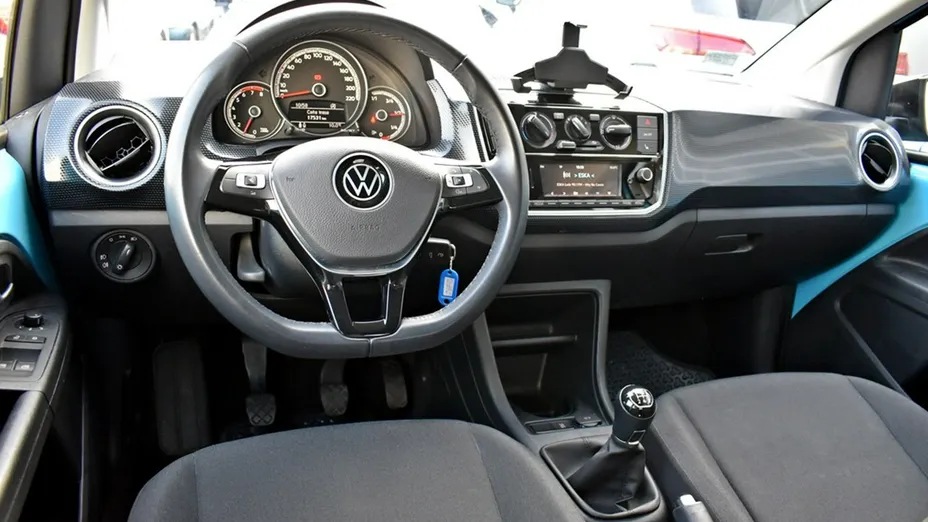 VOLKSWAGEN up! -
