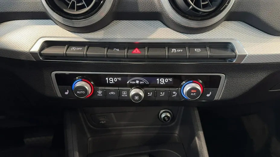 AUDI Q2 Q2 35 TFSI S Line S tronic