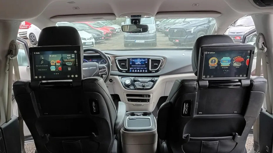 CHRYSLER Pacifica -