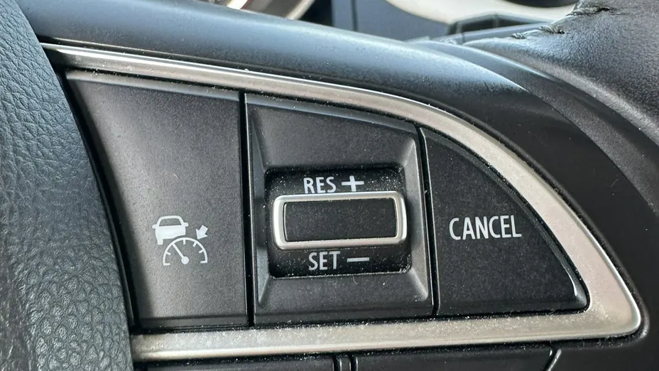 SUZUKI Swift -