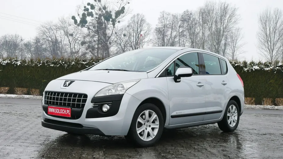 PEUGEOT 3008 -