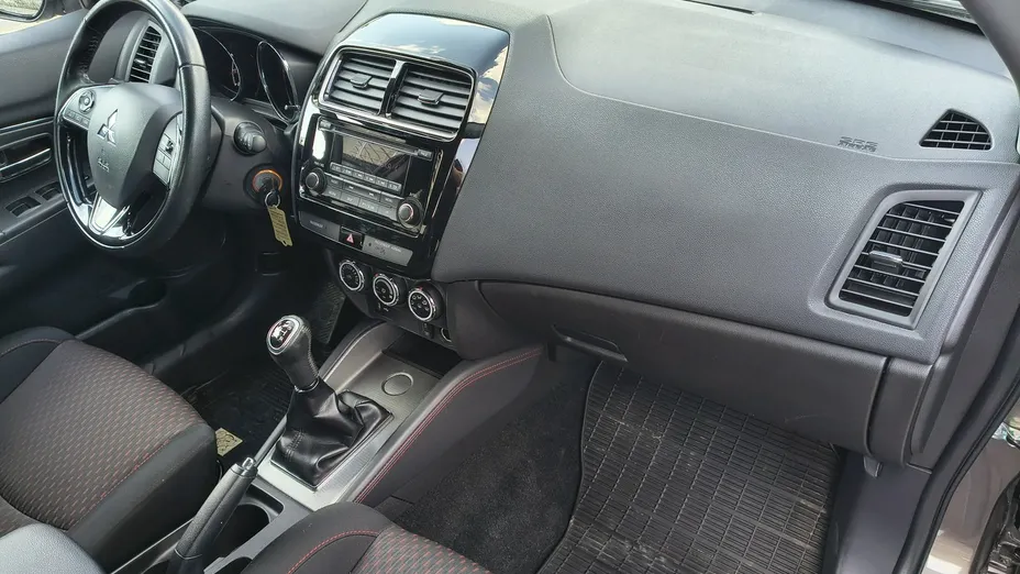 MITSUBISHI ASX -