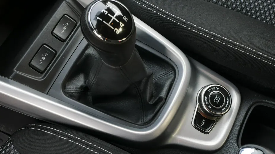 SUZUKI Vitara -