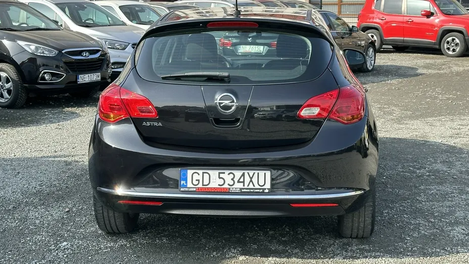 OPEL Astra -
