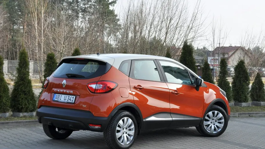 RENAULT Captur -