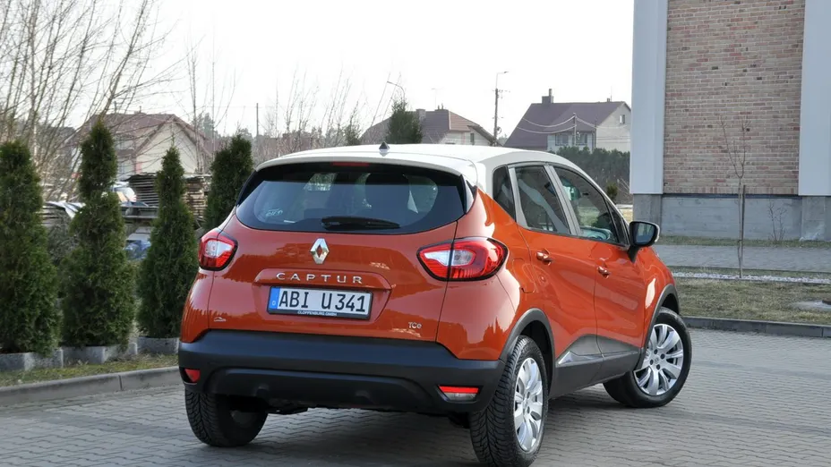RENAULT Captur -