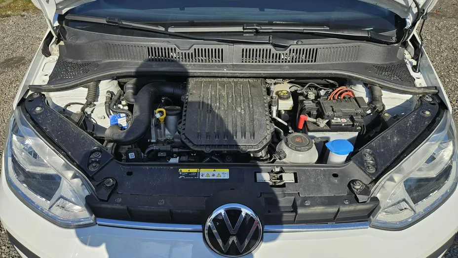 VOLKSWAGEN up! -