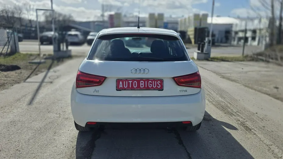 AUDI A1 -