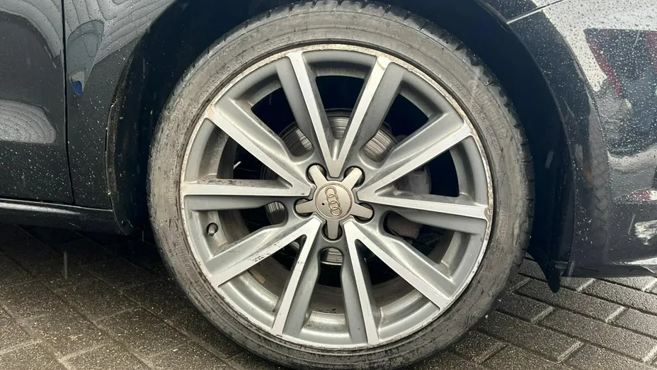 AUDI A1 -