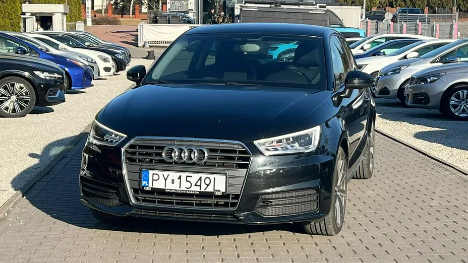 AUDI A1 -