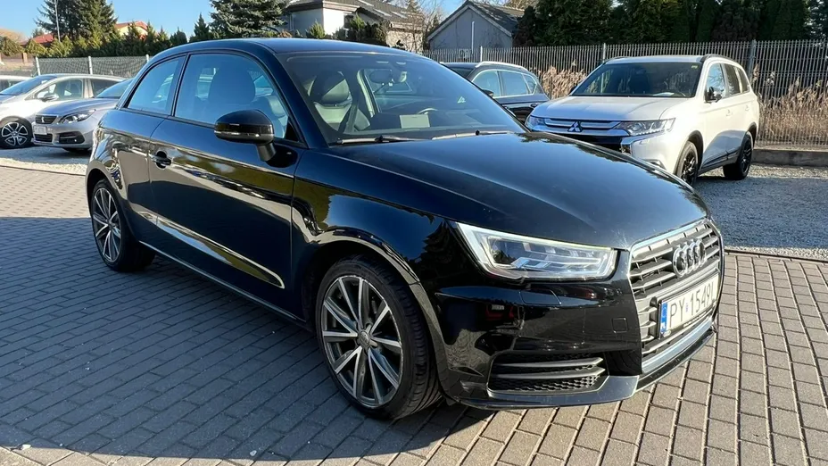 AUDI A1 -