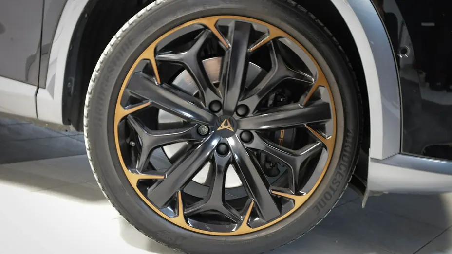CUPRA Formentor -