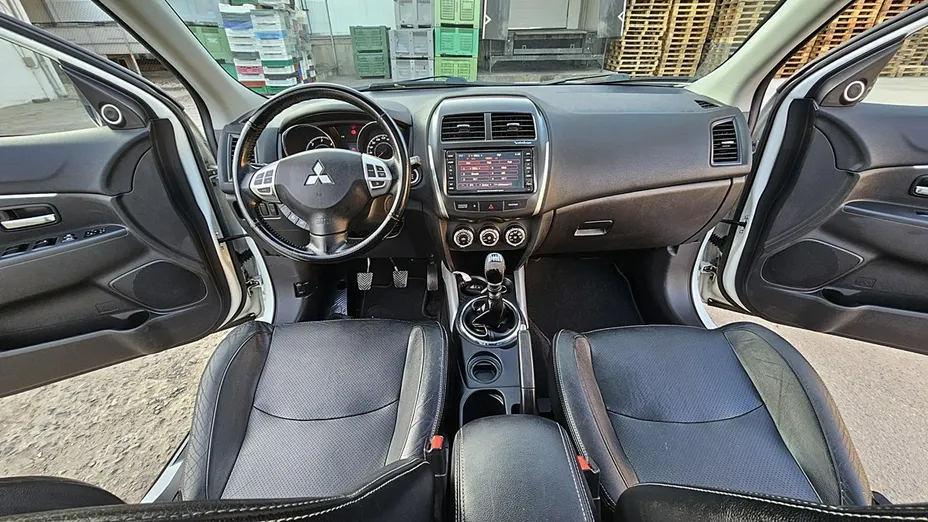 MITSUBISHI ASX -