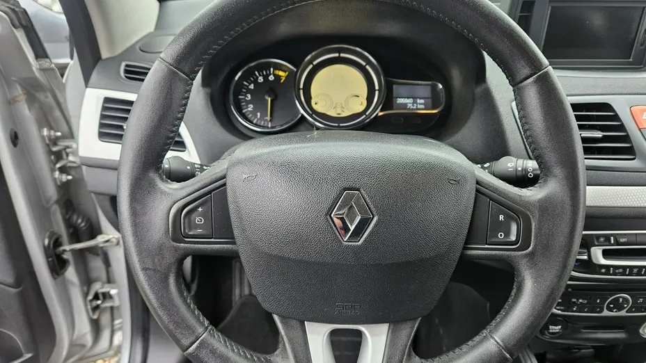 RENAULT Megane -