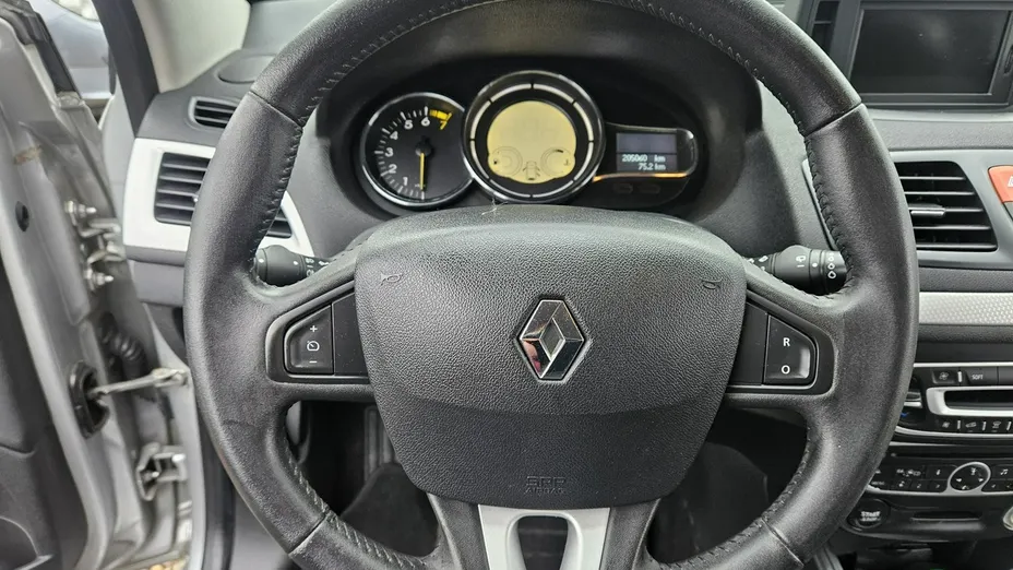 RENAULT Megane -