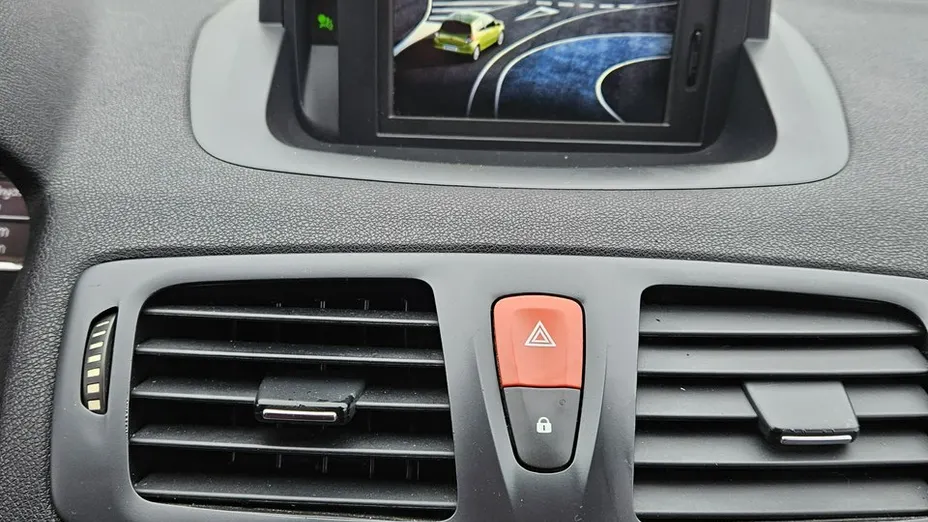 RENAULT Megane -